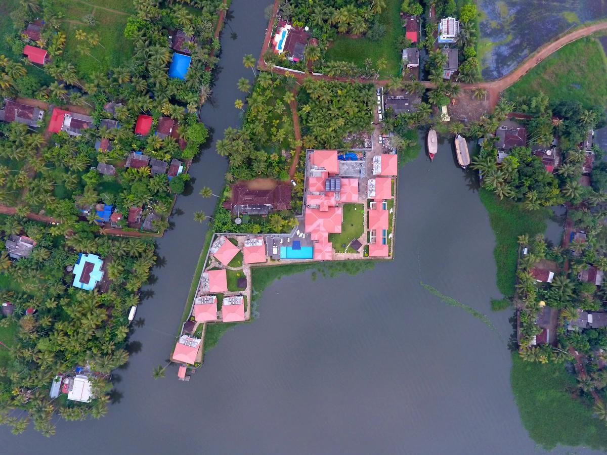 帕洛马隐居度假村 Alappuzha 外观 照片