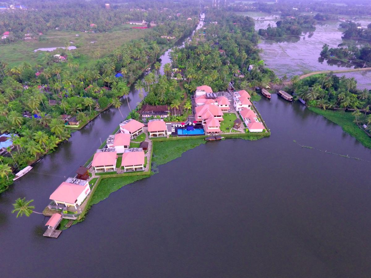 帕洛马隐居度假村 Alappuzha 外观 照片
